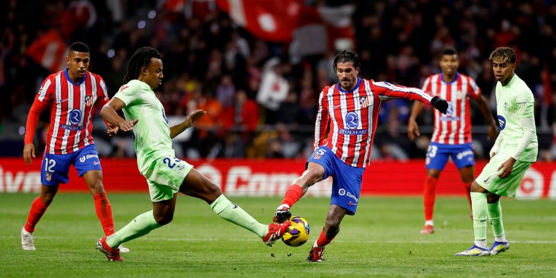 Đánh giá phong độ Atletico Madrid vs Barcelona